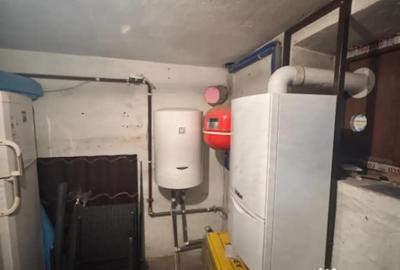 Casă cu 4 camere cu Teren 120 Mp în 1 Mai