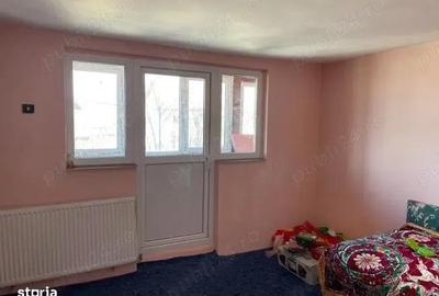 Casă cu 3 camere cu Teren 575 Mp în Războieni - 5