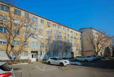 Apartament 2 camere et. 2, de vânzare zona Complex Velența - 8