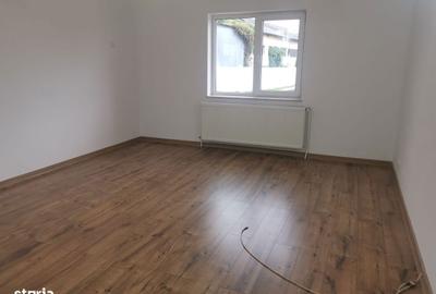 Casă cu 4 camere în Ștefănești - 13