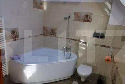 Casă cu 5 camere cu Teren 1000 Mp în Central - 12