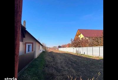 Teren de 1100 mp, în Pătrăuți - 7