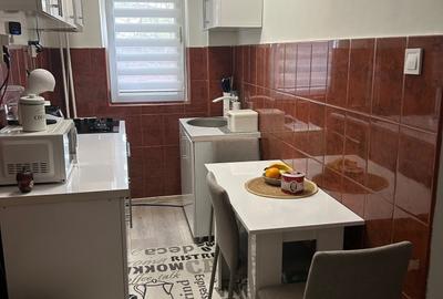 Apartament cu 3 camere decomandat în Central - 6