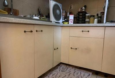 Apartament cu 3 camere decomandat în P-ța Doina - 12