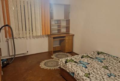 Se vinde apartament decomandat doua camere pret 85000 euro negociabil - 10