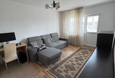 Apartament cu 3 camere decomandat în Tătărași - 2