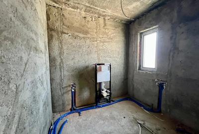 Casă cu 5 camere cu Teren 350 Mp în Giroc