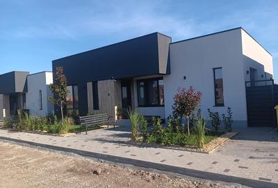 Casă cu 4 camere cu Teren 500 Mp în Domnești - 7