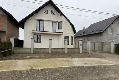 Casă cu 4 camere în Central - 5