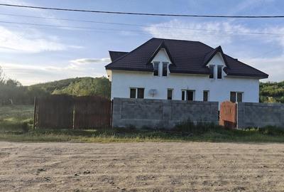 Casă cu Teren 700 Mp în Breasta - 3