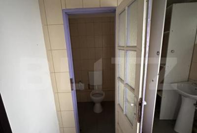 Casa de Piatra , 675 mp, cladire emblematica din centrul - 1