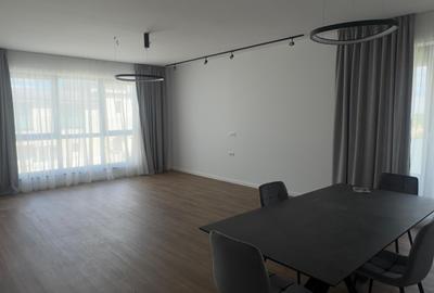 4 camere- acces metrou- finisaje premium-finalizat