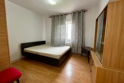 Apartament cu 2 camere decomandat, mobilat în Dacia