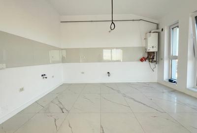 Penthouse cu 3 camere decomandat în Braytim