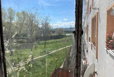 Apartament cu 3 camere decomandat în Central - 3