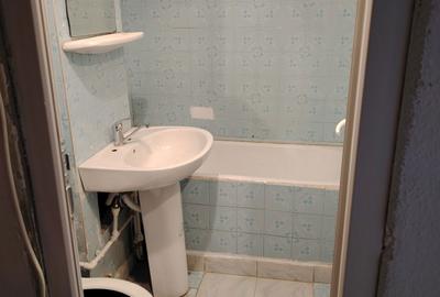 Garsonieră decomandată în Central - 6