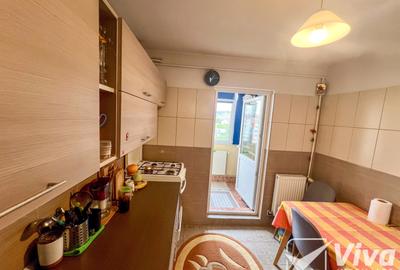3 camere | Decomandat | 60mp | Mobilat și utilat | Lângă Universitatea Cuza și L - 4