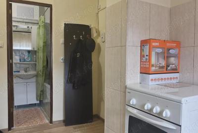 Garsonieră decomandată în Micro 15 - 3