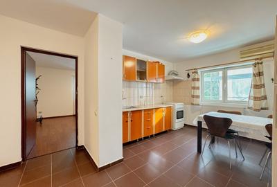 Apartament  3 camere, 2 bai, bloc  1995, eficient energetic, zona Vitan Mall Apartament  3 camere, 2 bai, bloc  1995, eficient energetic, zona Vitan Mall - 4