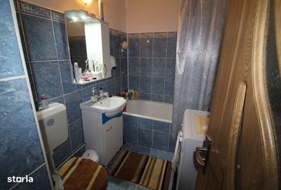 Apartament cu 3 camere decomandat în Central - 3