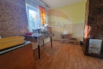 Casa de vanzare Mihail Kogalniceanu teren 524 mp Jud Constanta - 8