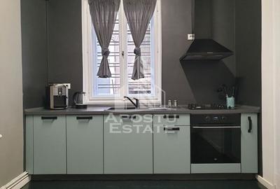 4 camere ultracentral, 132 mp + 2 terase - complet renovat - 10