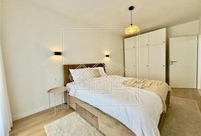 Ap. 2 camere, mobilat si utilat complet, etaj 1 2, terasa, aer cond. - 1