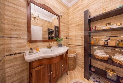 Duplex cu 4 camere cu Canalizare în Noua - 9