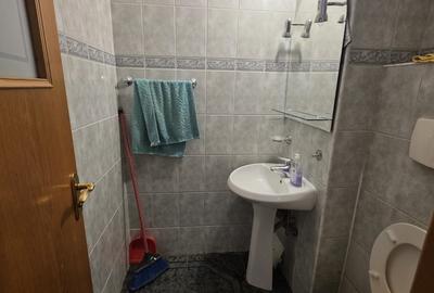 Unirii la intersectie cu strada Traian, stradal, 10 minute metrou - 19