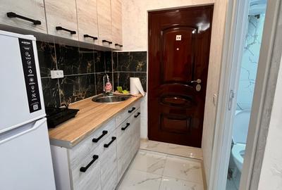 Cameră de cămin cu baie proprie,etaj 2,zona Bularga cămin Moldova - 4