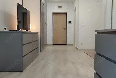 Studio Hils Pallady, Metrou Anghel Saligny - 4