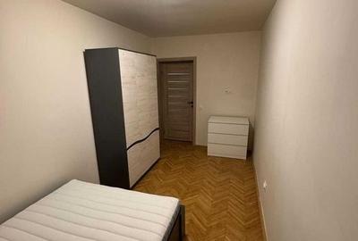 Apartament cu 3 camere decomandat, mobilat în Gruia - 5