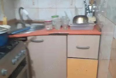 Garsonieră semidecomandată în Titan