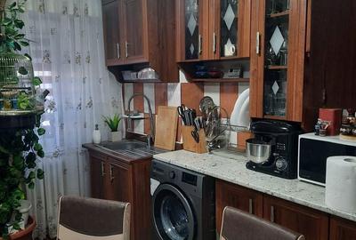 Apartament cu 3 camere semidecomandat în Central - 12