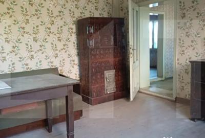 Casă cu 3 camere cu Teren 7600 Mp în Central - 8