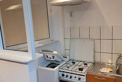 Garsonieră nedecomandată în Exterior Vest