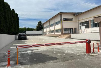 Spațiu comercial, de 270 mp, în Nord - 3