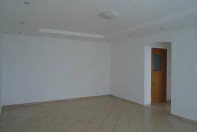 Casă individuală cu 5 camere cu Canalizare în Vitan - 2