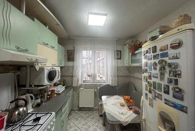 Apartament cu 3 camere semidecomandat în Central - 5