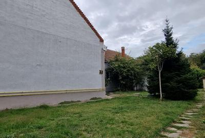 Casa parter de inchiriat, semicentral - 11