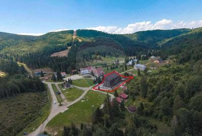 Casă cu 48 camere cu Teren 3222 Mp în Budureasa - 1