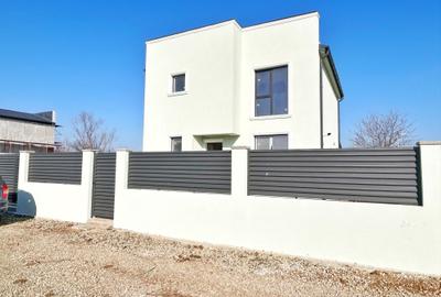 Casă individuală cu 5 camere în Berceni