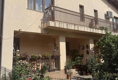 Casă cu 4 camere în Ghighiu - 1