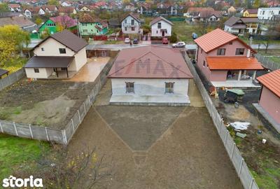 Casă cu 3 camere semidecomandat cu Teren 325 Mp în Sânmihaiu Român - 17