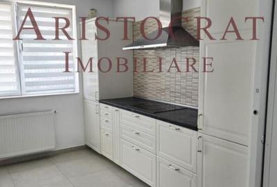 Casă cu 4 camere cu Teren 250 Mp în Tamași - 2