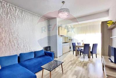 Apartament cu 3 camere semidecomandat în Central - 1