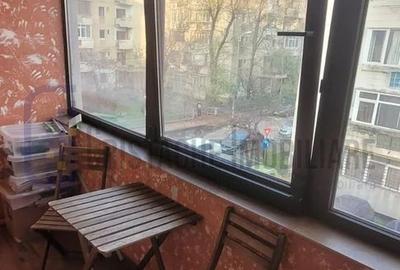 Garsonieră decomandată, mobilată în Vitan - 18