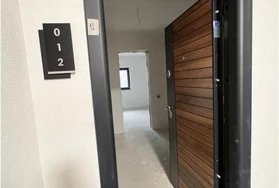 Apartament cu 2 camere decomandat în Nufărul