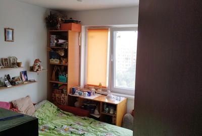 Apartament cu 3 camere semidecomandat în Drumul Taberei - 2