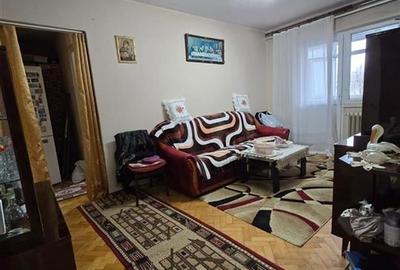 Alexandru cel Bun - 3 camere cu geam la baie - 1